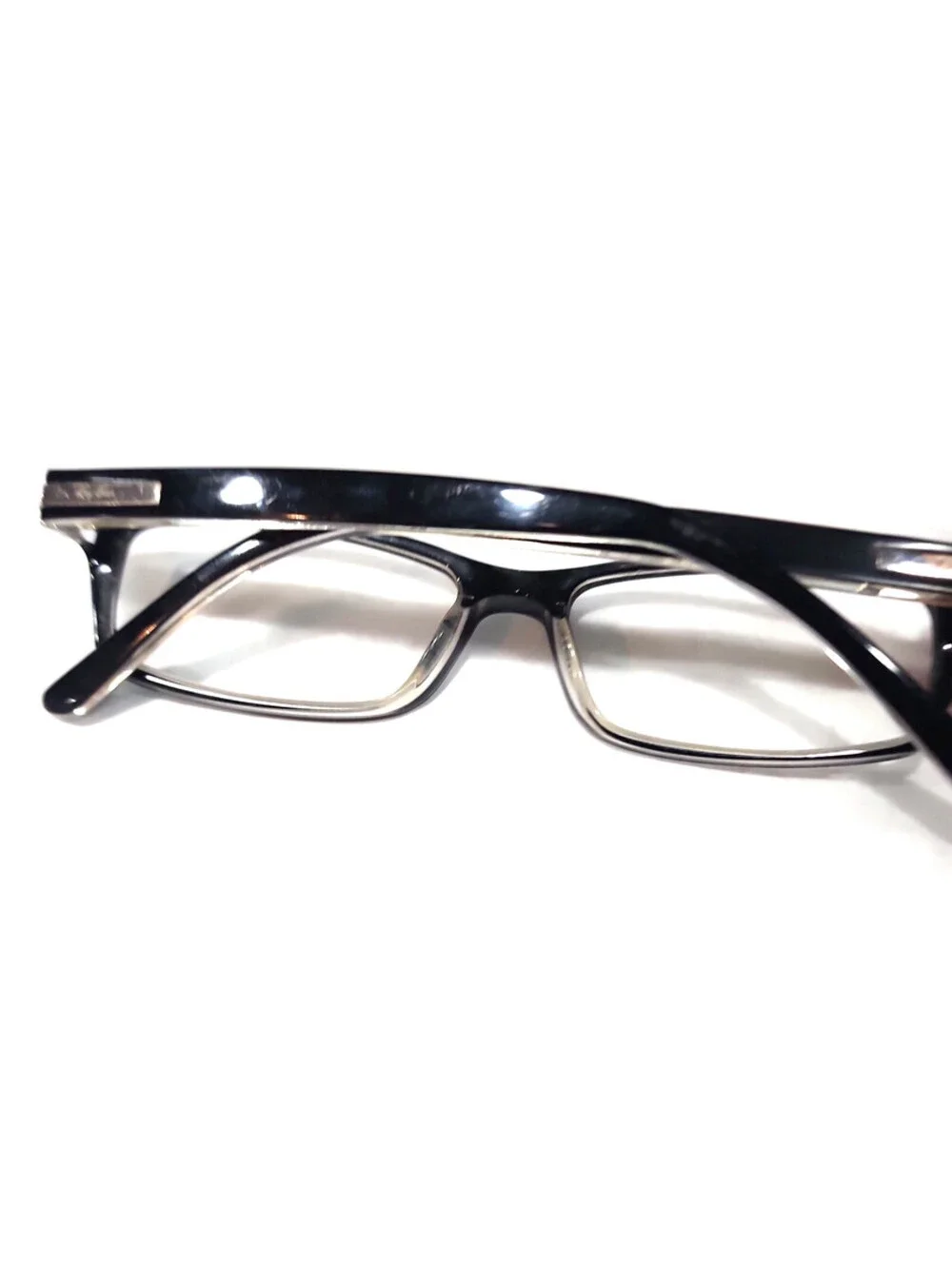 Ray-Ban arms are